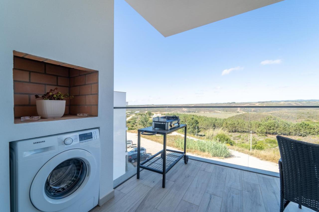 A Gaivota - Walking Distance To Monte Clerigo And Amoreira Beaches Aljezur Exterior photo