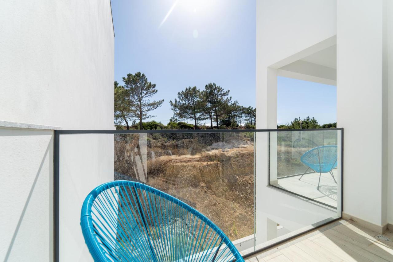 A Gaivota - Walking Distance To Monte Clerigo And Amoreira Beaches Aljezur Exterior photo